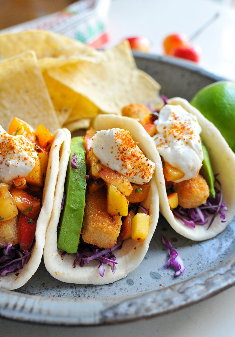 close up of easy fish tacos