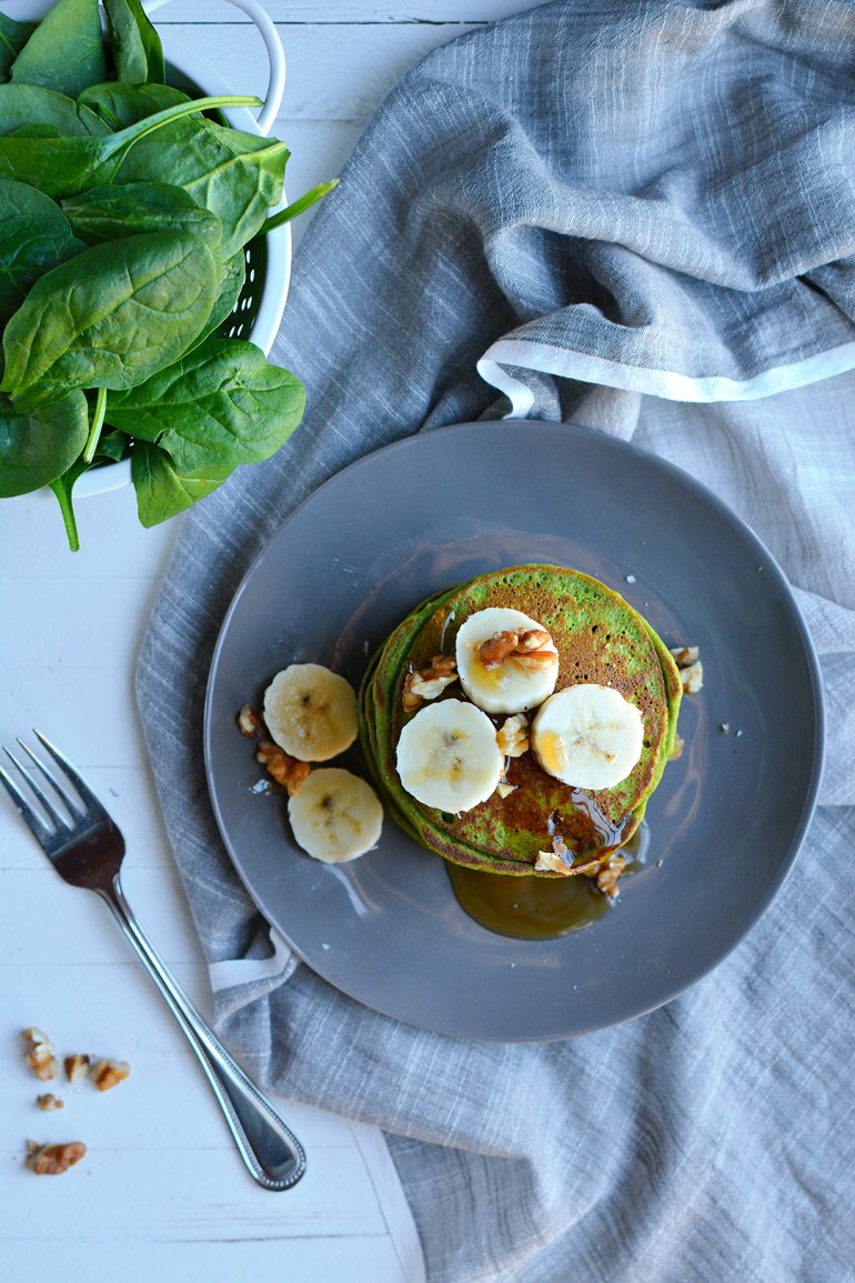 green smoothie pancakes from above