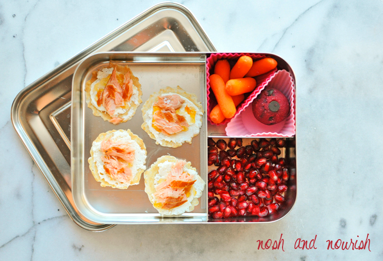 easy lunchbox idea with salmon and pomegranate