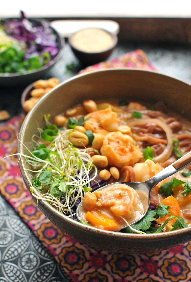 thai shrimp curry noodle bowl