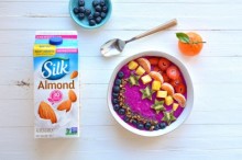 Rainbow Smoothie Bowl