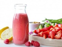 Homemade Raspberry Vinaigrette