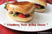 Strawberry Pesto Grilled Cheese