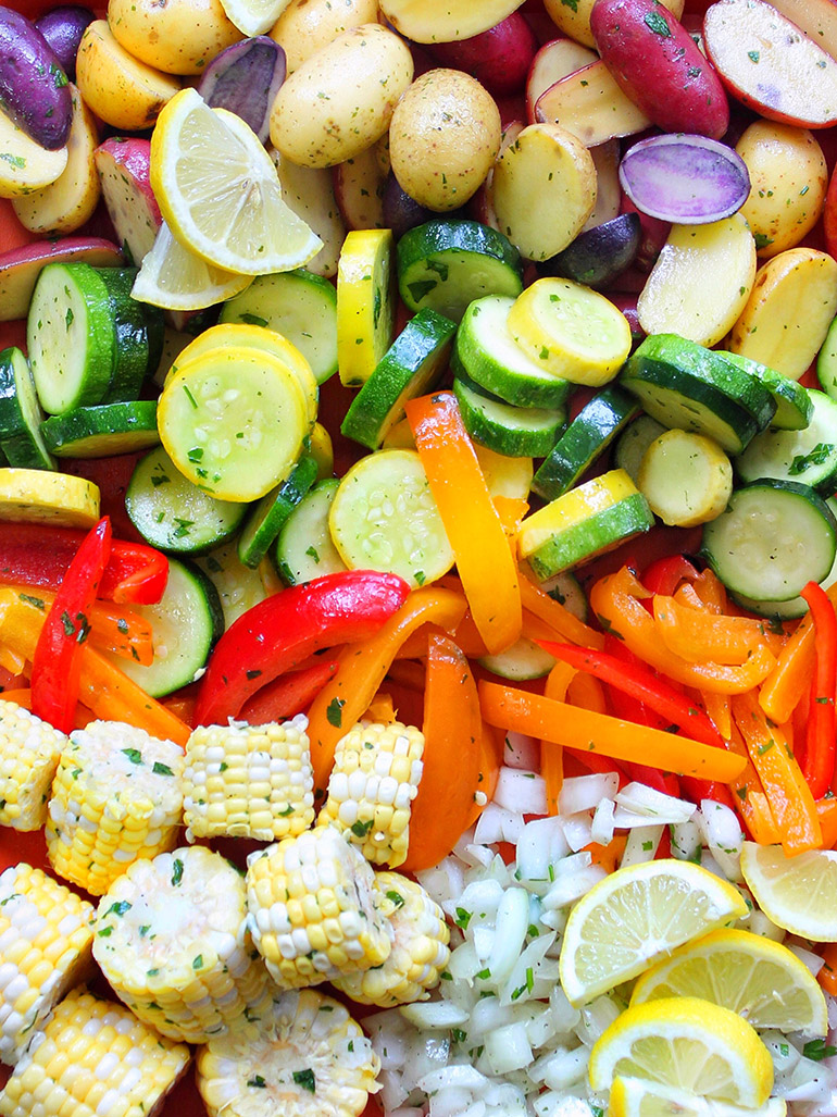 shrimp bbq foil packets with veggies