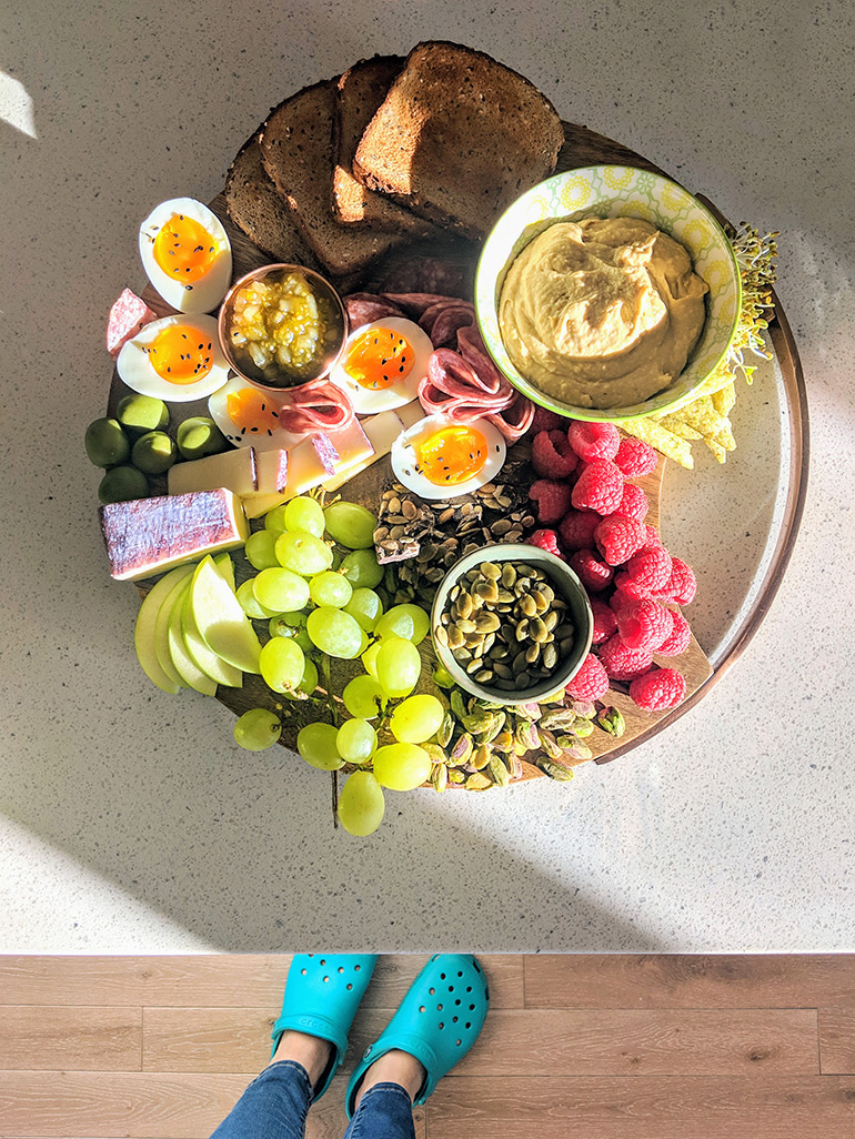 hummus toast breakfast board