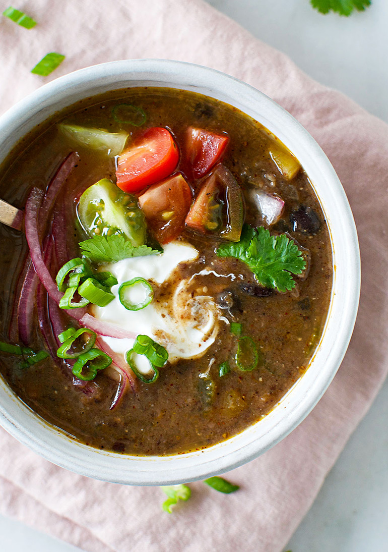 easy weeknight black bean soup closeup