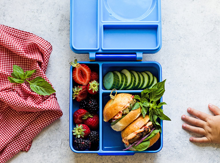 turkey slider in Omiebox lunchbox