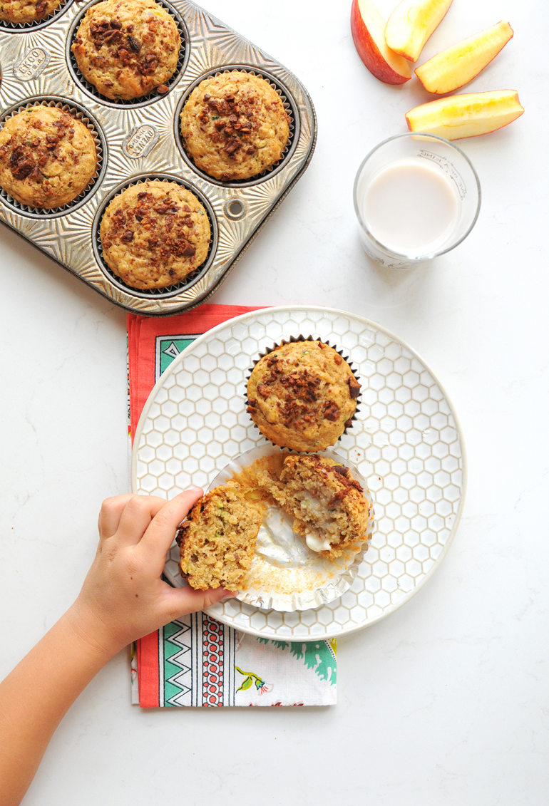 apple cinnamon super grain muffins