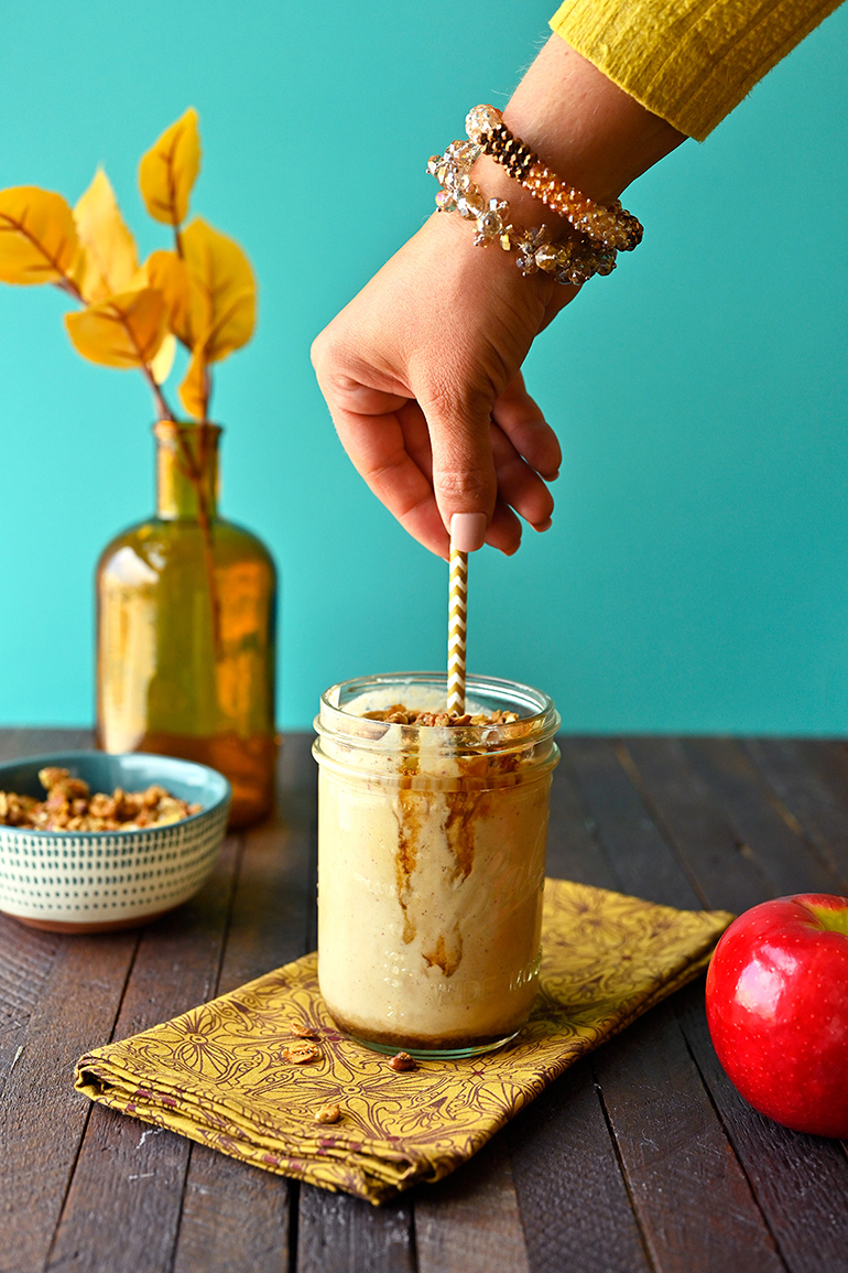 caramel apple smoothie