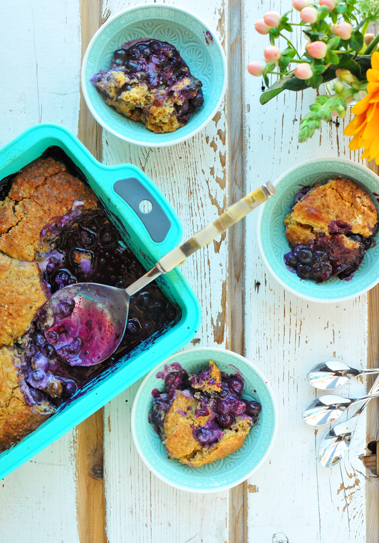 blueberry cobbler with quinoa