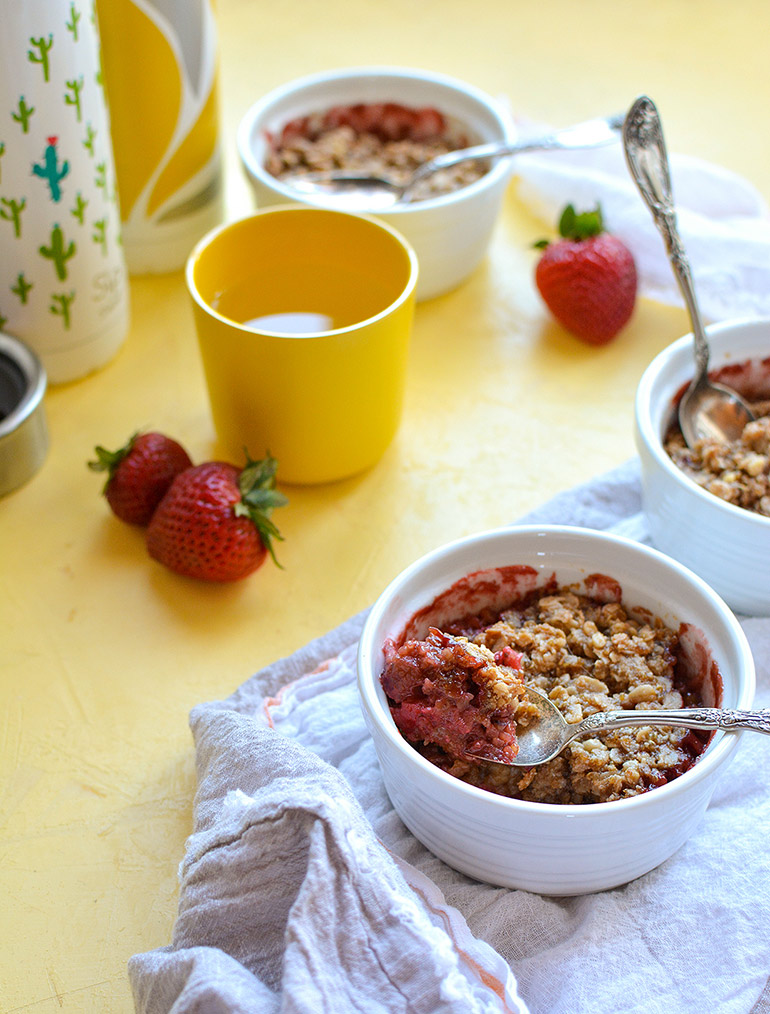 strawberry rhubarb cobbler with Silk creamer