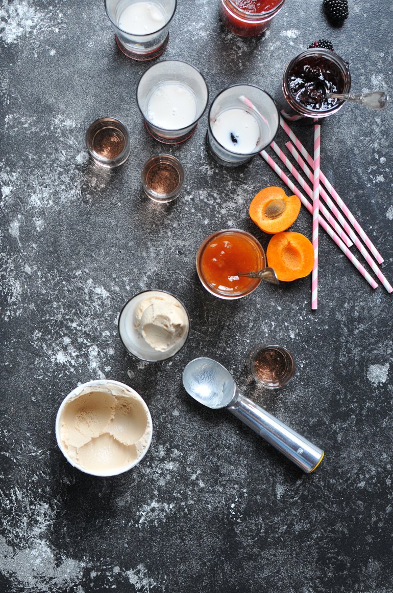 scooping ice cream into boozy floats