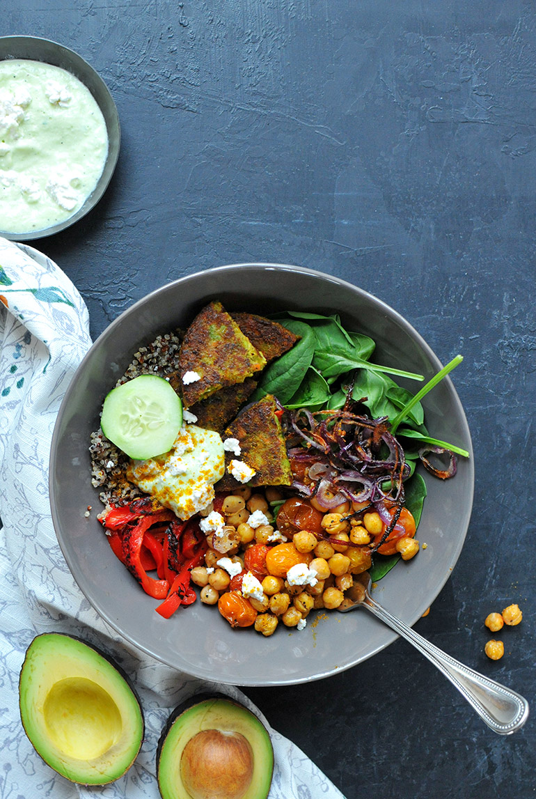 curry bombay veggie bowl with creamy yogurt sauce