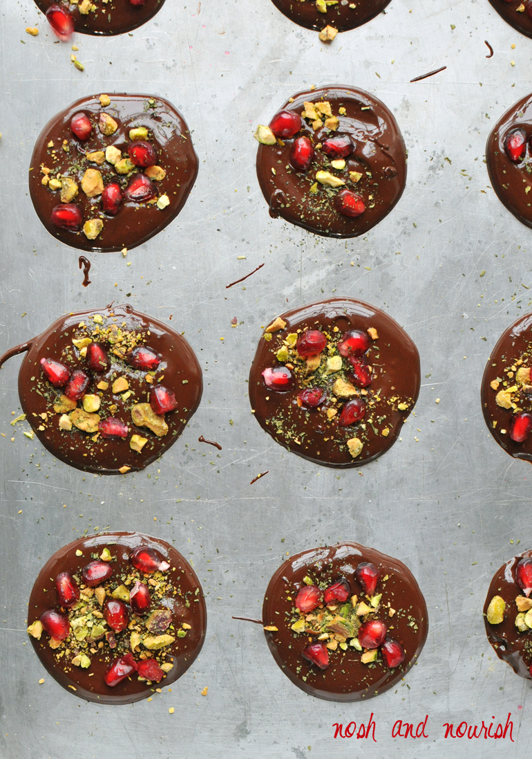 dark chocolate pomegranate bites