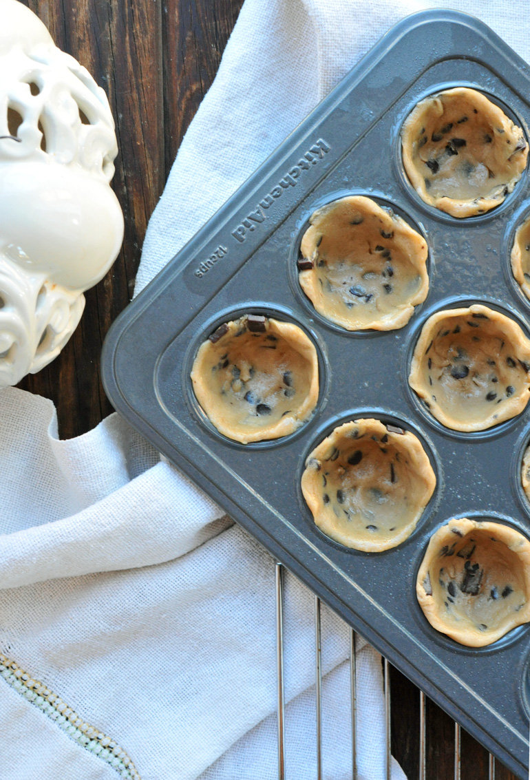 chocolate chip cookie dough crust