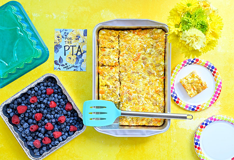 easy breakfast casserole for a crowd