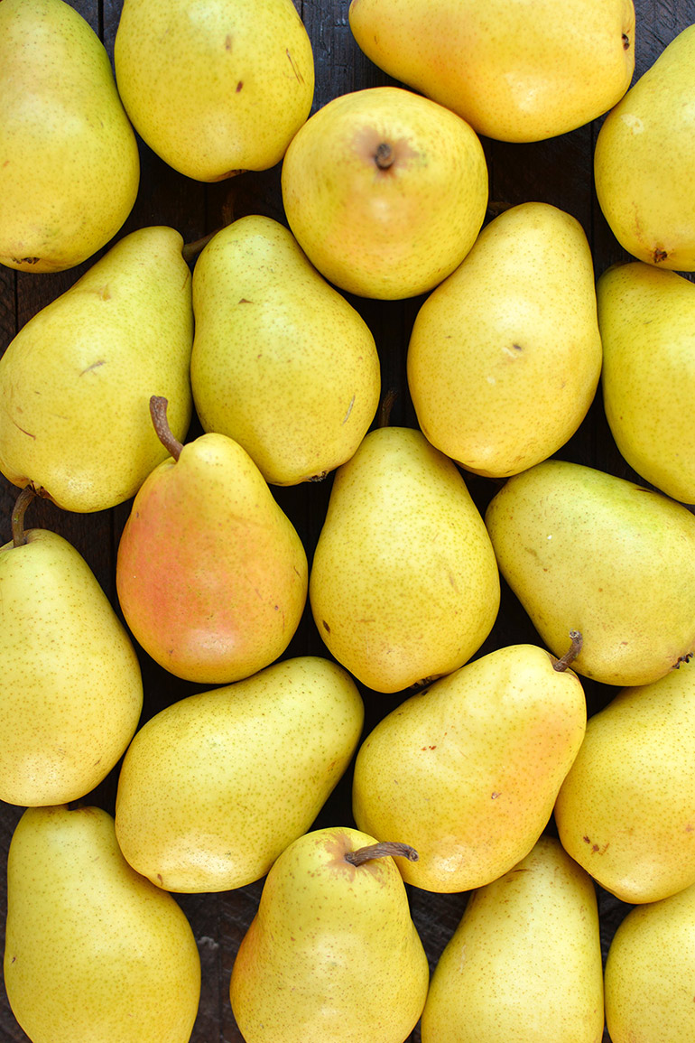 organic bartlett pears