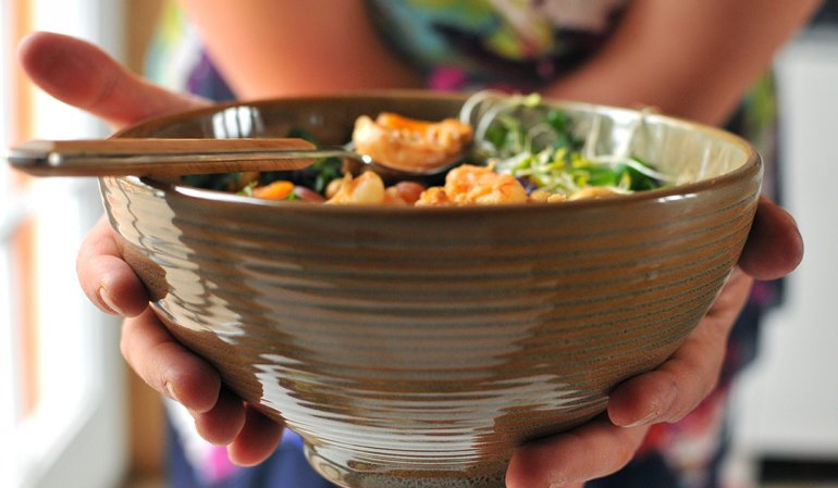 thai panang curry shrimp bowl