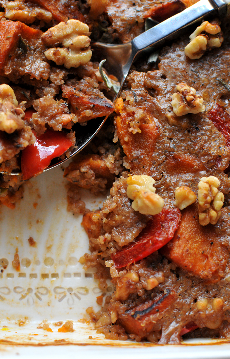 thanksgiving quinoa casserole close up