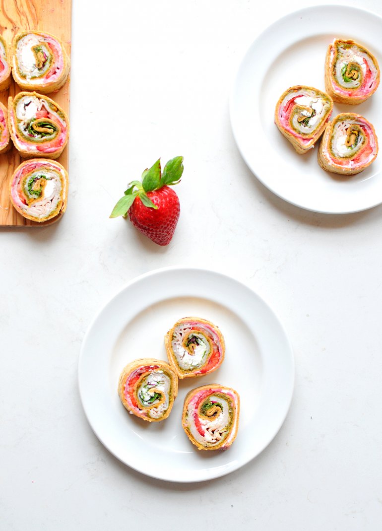 turkey strawberry pinwheels on plates